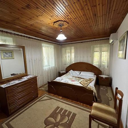 Geri Guesthouse Gjirokastër Eksteriør billede