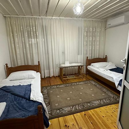 Geri Guesthouse Gjirokastër Eksteriør billede