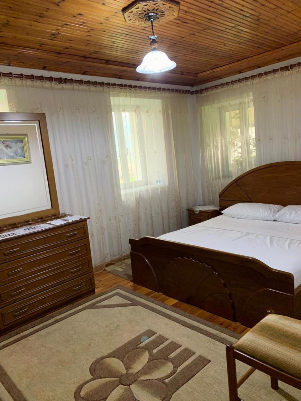 Geri Guesthouse Gjirokastër Eksteriør billede