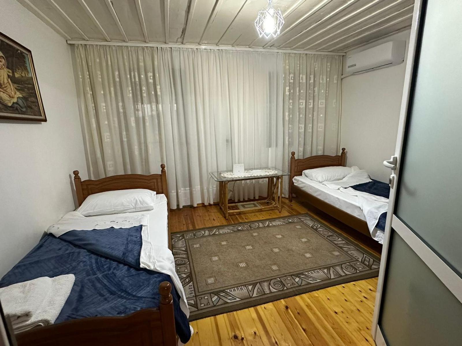 Geri Guesthouse Gjirokastër Eksteriør billede